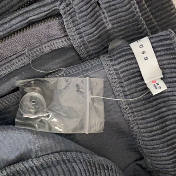 Blue corduroy shorts - Picture 3 of 3